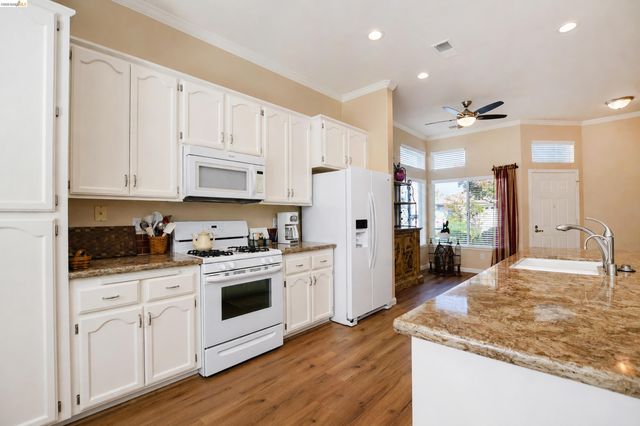 1926 Crispin Drive, Brentwood, CA 94513