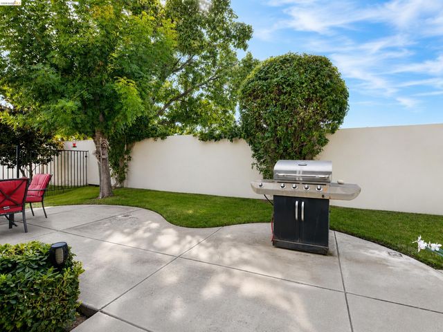 1926 Crispin Drive, Brentwood, CA 94513