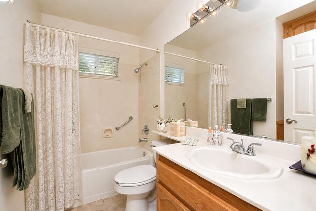 1926 Crispin Drive, Brentwood, CA 94513