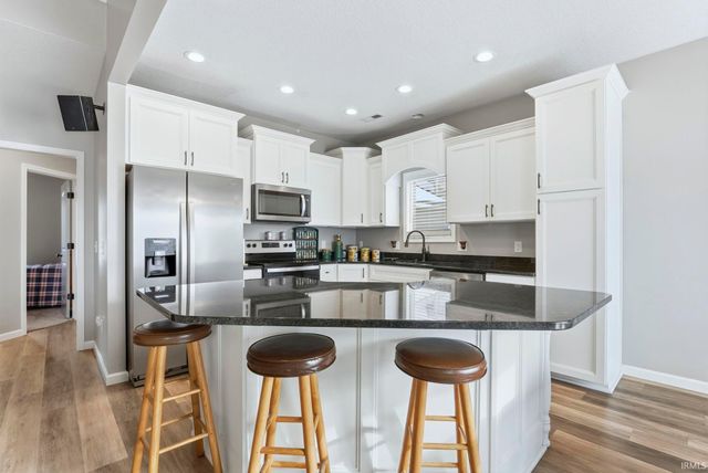 16308 Hawk Ridge Court, Harlan, IN 46743