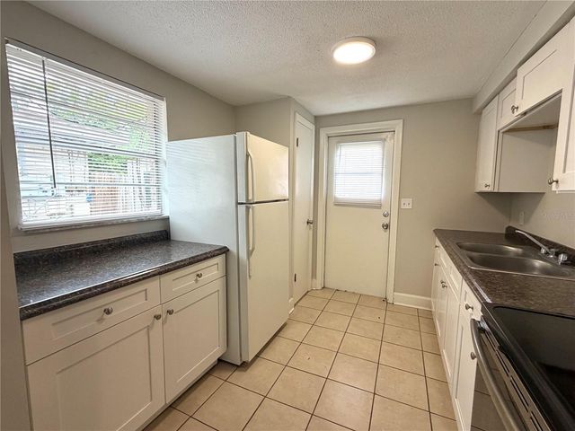 10022 E WILDER AVENUE 12, Tampa, FL 33610