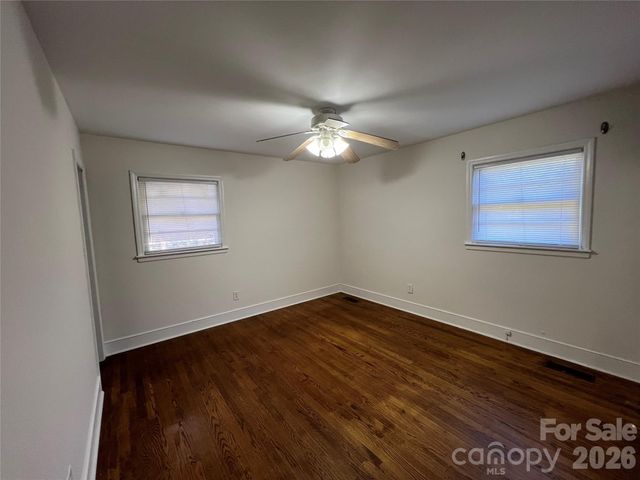 128 Woodlynn Drive, Charlotte, NC 28214