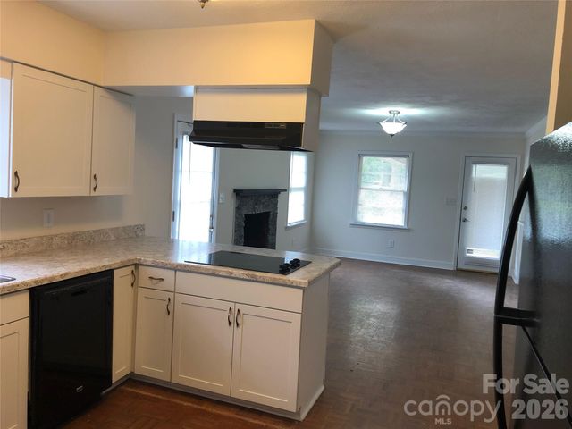128 Woodlynn Drive, Charlotte, NC 28214