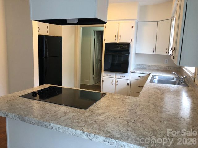 128 Woodlynn Drive, Charlotte, NC 28214
