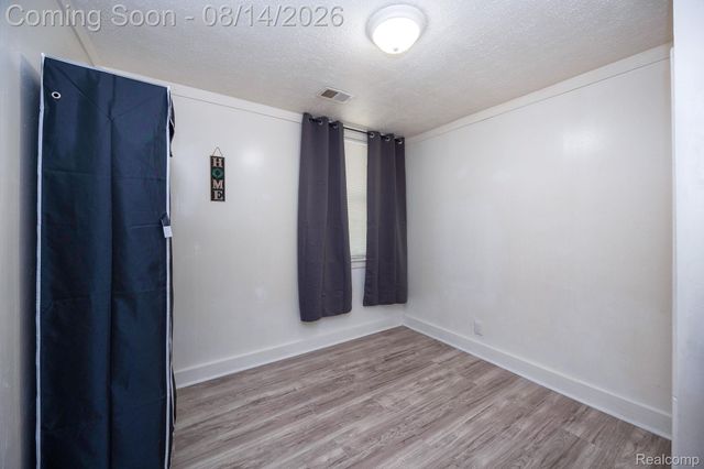 54 Walnut Street, River Rouge, MI 48218