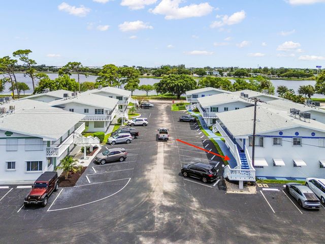 1950 Lake Osborne Drive 9, Lake Worth Beach, FL 33461