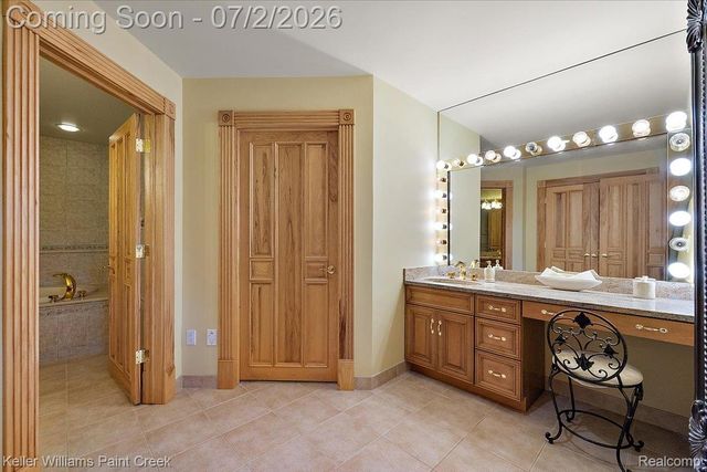 6263 Canter Creek Trail, Grand Blanc Charter Township, MI 48439