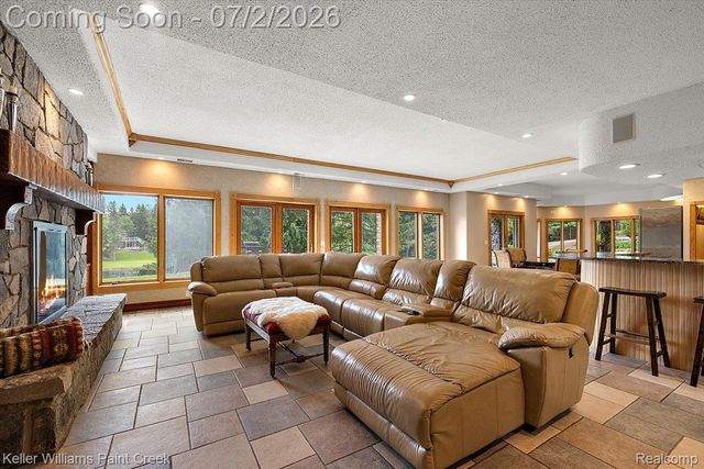 6263 Canter Creek Trail, Grand Blanc Charter Township, MI 48439