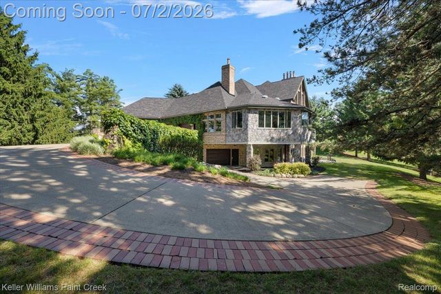6263 Canter Creek Trail, Grand Blanc Charter Township, MI 48439