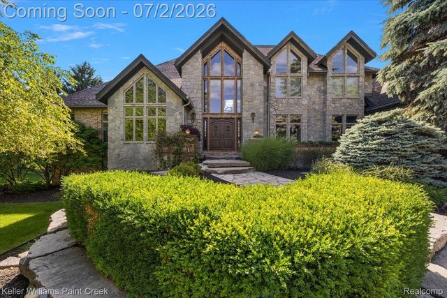 6263 Canter Creek Trail, Grand Blanc Charter Township, MI 48439