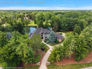 6263 Canter Creek Trail, Grand Blanc Charter Township, MI 48439