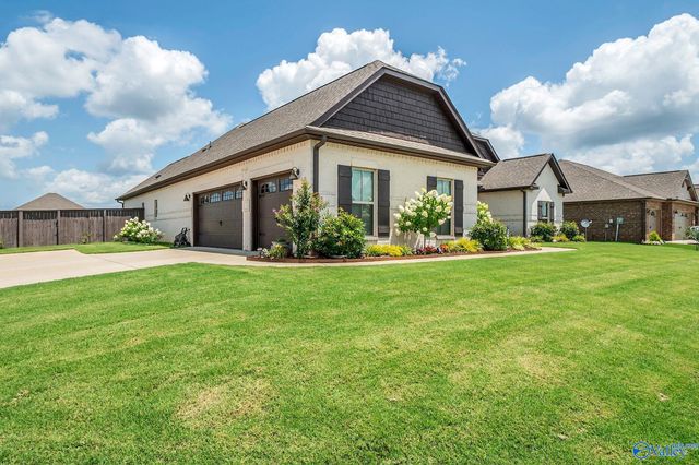 135 Shangrila Way, Meridianville, AL 35759