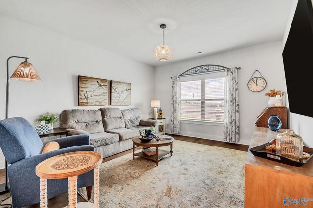 135 Shangrila Way, Meridianville, AL 35759