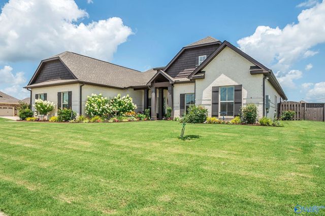 135 Shangrila Way, Meridianville, AL 35759