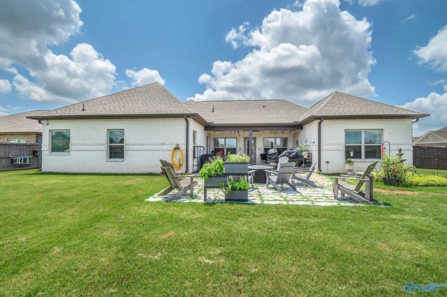 135 Shangrila Way, Meridianville, AL 35759