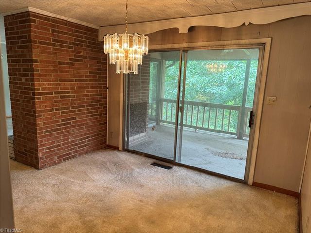 1206 Bridgepoint Road, Greensboro, NC 27405