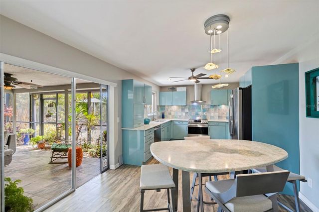 6848 16TH WAY S, St Petersburg, FL 33712
