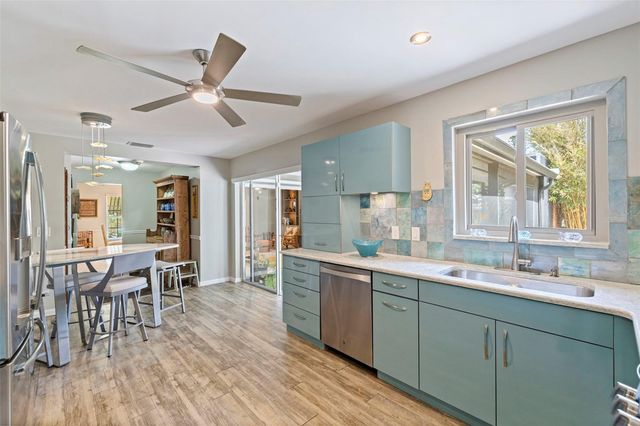 6848 16TH WAY S, St Petersburg, FL 33712