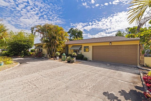 6848 16TH WAY S, St Petersburg, FL 33712