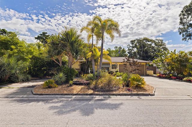 6848 16TH WAY S, St Petersburg, FL 33712