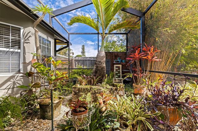 6848 16TH WAY S, St Petersburg, FL 33712