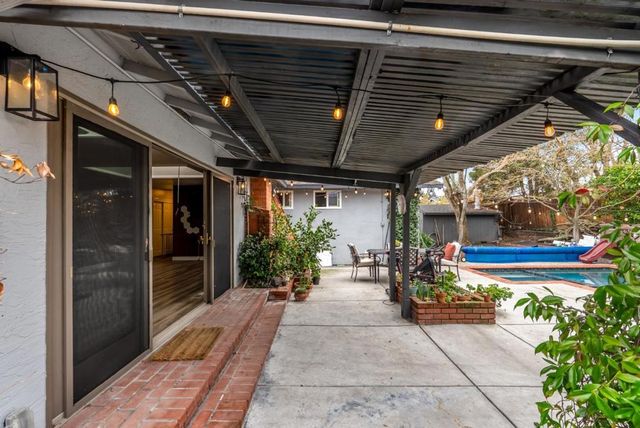 5595 San Antonio Street, Pleasanton, CA 94566