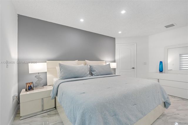 8842 SW 215th Lane 8842, Cutler Bay, FL 33189