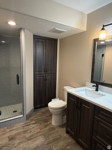 872 W OXFORD DR, North Salt Lake, UT 84054