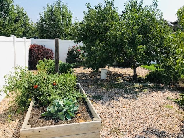 872 W OXFORD DR, North Salt Lake, UT 84054