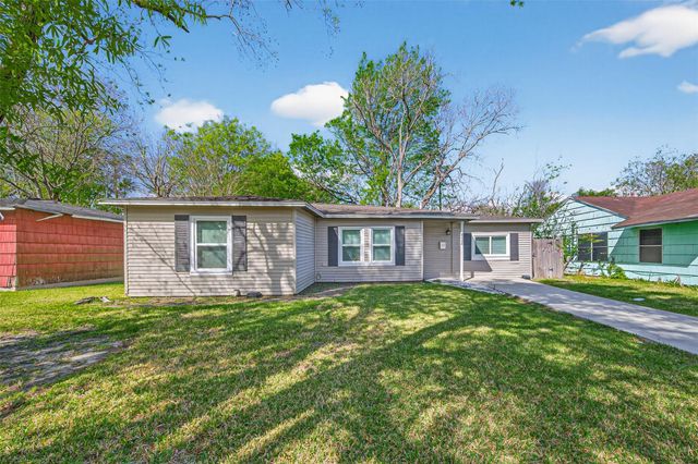 8126 Marcy Drive, Houston, TX 77033