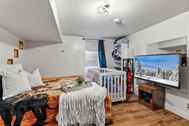 7608 64th Avenue N, Brooklyn Park, MN 55428