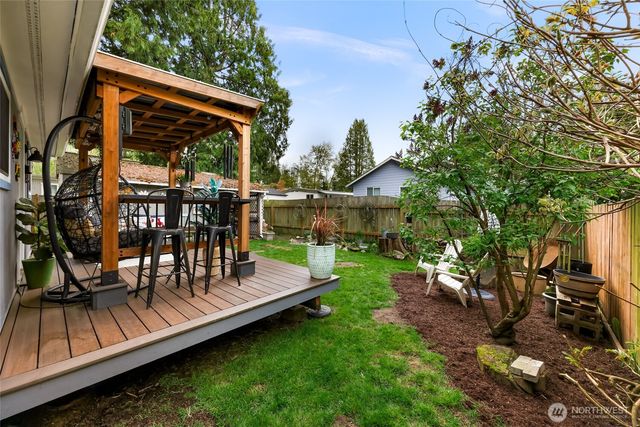 5013 Cedar Street, Blaine, WA 98230