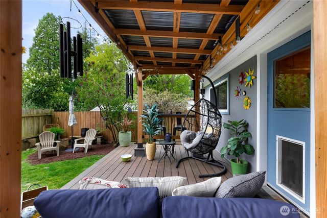 5013 Cedar Street, Blaine, WA 98230