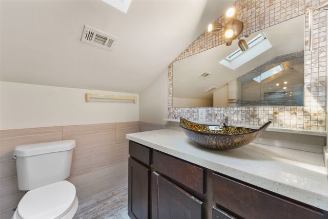 4802 W Mockingbird Lane, Dallas, TX 75209