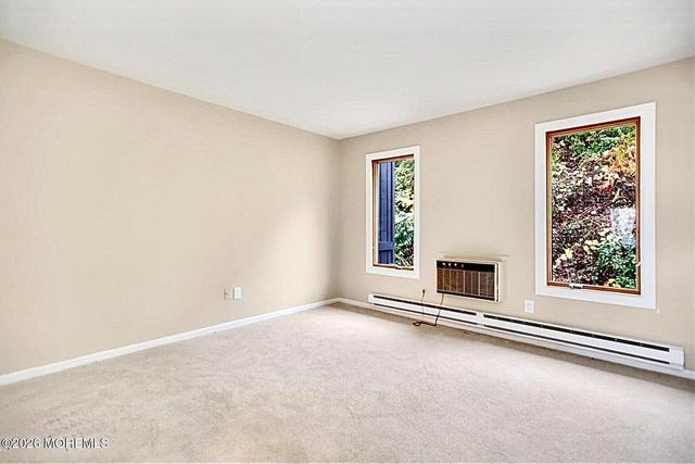 E11 Hillside Court E11, Highlands, NJ 07732