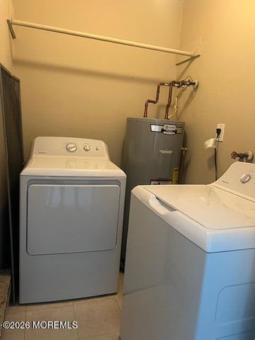 E11 Hillside Court E11, Highlands, NJ 07732