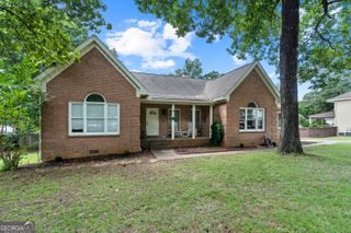 108 Covey Run Drive, Warner Robins, GA 31088