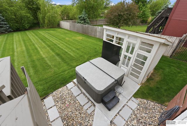 4905 Chennault Street, Papillion, NE 68133