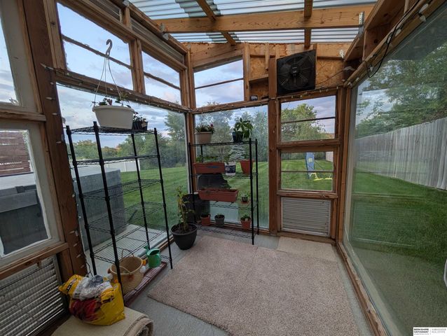 4905 Chennault Street, Papillion, NE 68133