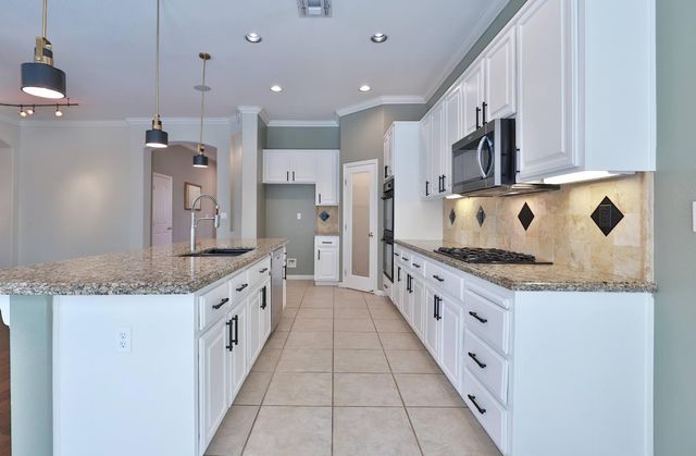 9404 Lyndley Plaza Way, Elk Grove, CA 95624
