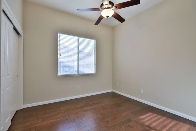 9404 Lyndley Plaza Way, Elk Grove, CA 95624