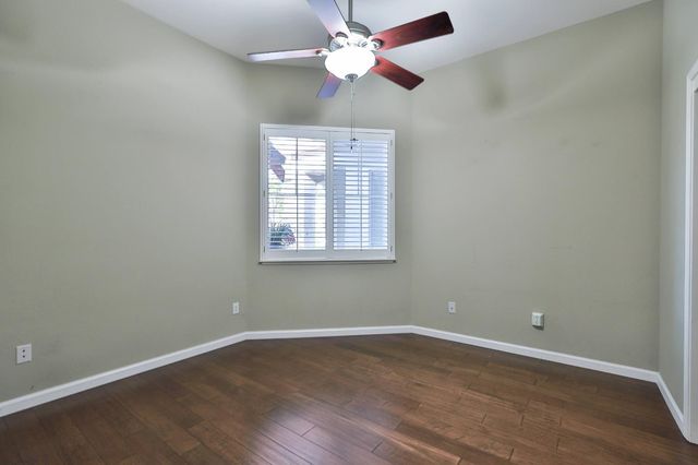 9404 Lyndley Plaza Way, Elk Grove, CA 95624