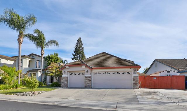 9404 Lyndley Plaza Way, Elk Grove, CA 95624