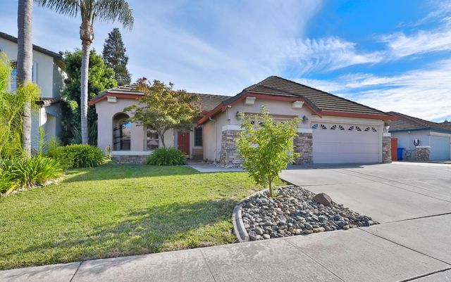 9404 Lyndley Plaza Way, Elk Grove, CA 95624