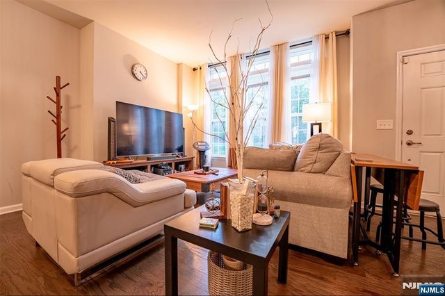 26 Dahlia Lane 413, Garfield, NJ 07026