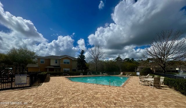 8550 ARGYLE BUSINESS Loop 1303, Jacksonville, FL 32244