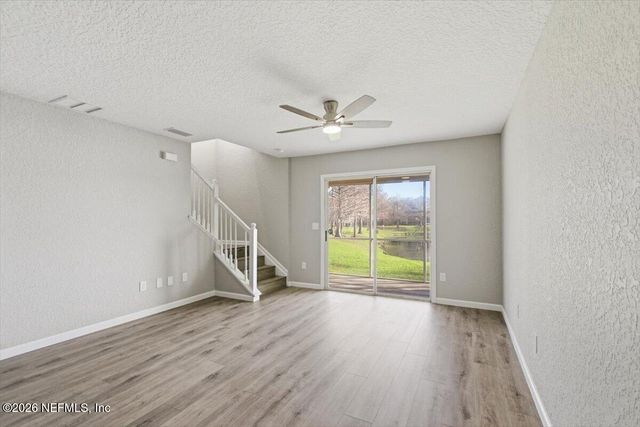 8550 ARGYLE BUSINESS Loop 1303, Jacksonville, FL 32244