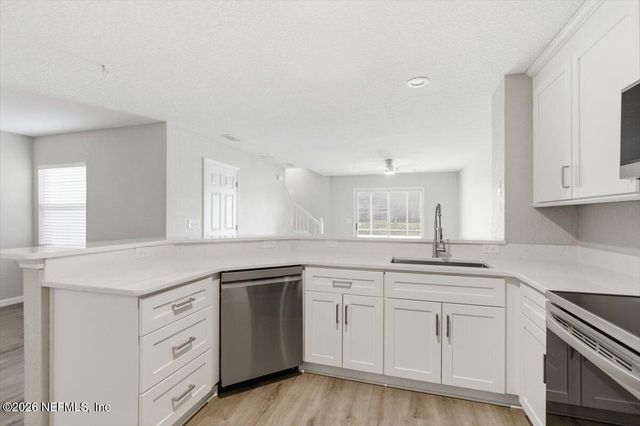 8550 ARGYLE BUSINESS Loop 1303, Jacksonville, FL 32244