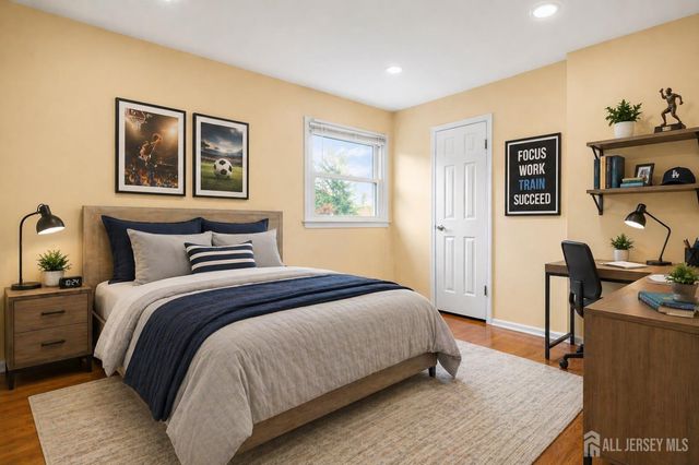 17 Green Hills Road, East Brunswick, NJ 08816