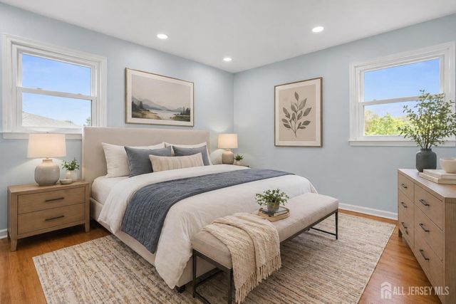 17 Green Hills Road, East Brunswick, NJ 08816